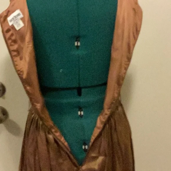 Vintage Francine Browne Dress 6 bronze no/belt. - Picture 9 of 10